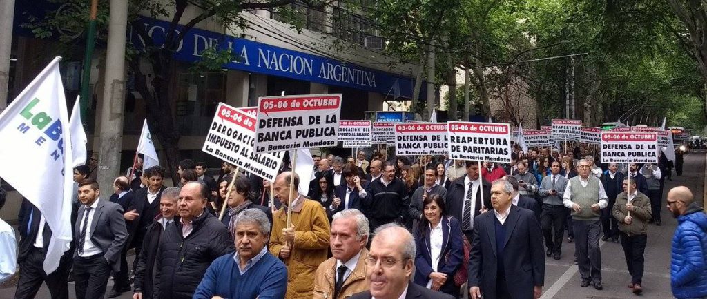 Archivo: marcha de La Bancaria en Mendoza.